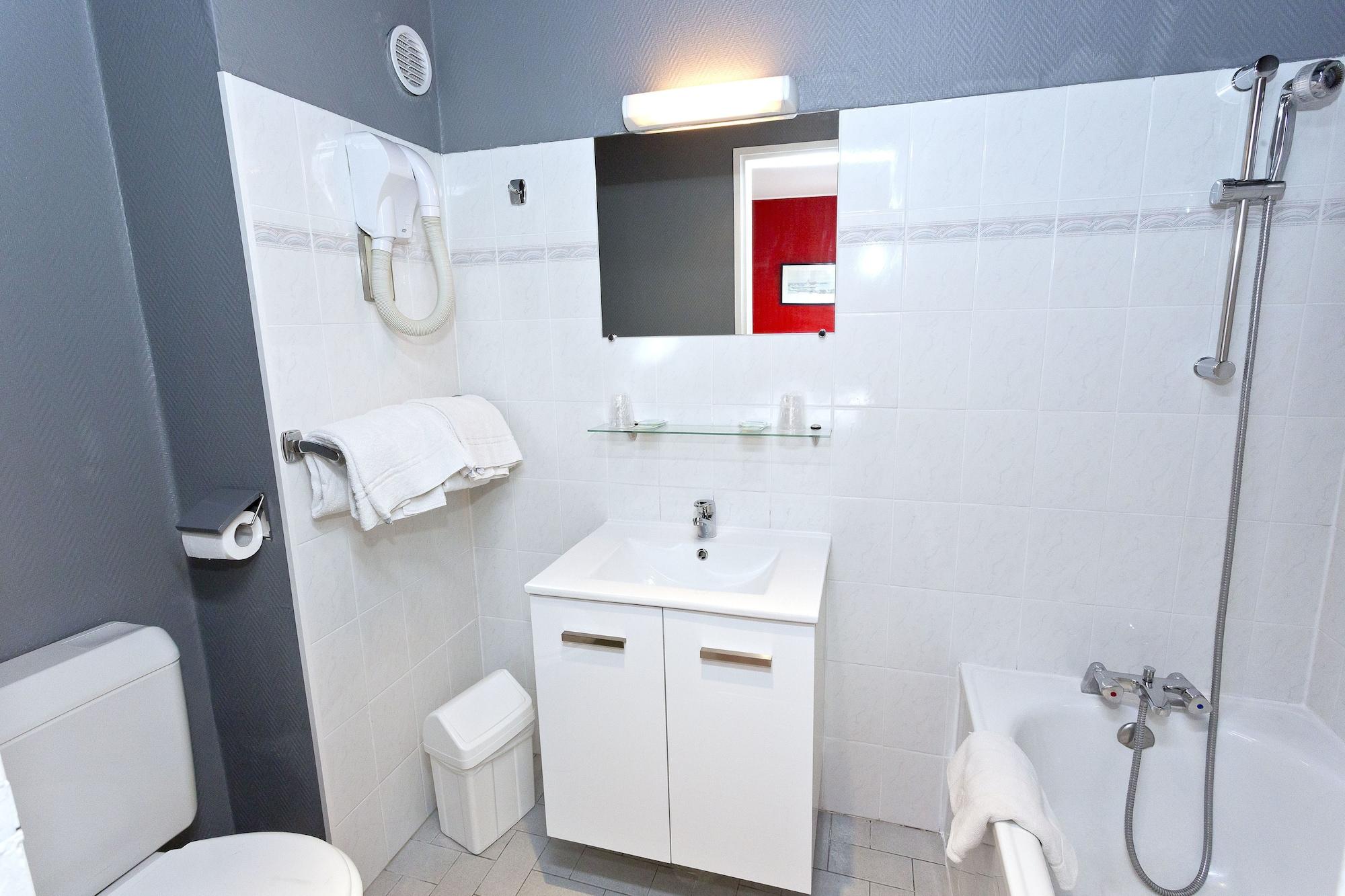 Hipotel Paris Belgrand Mairie Du 20Eme Dış mekan fotoğraf