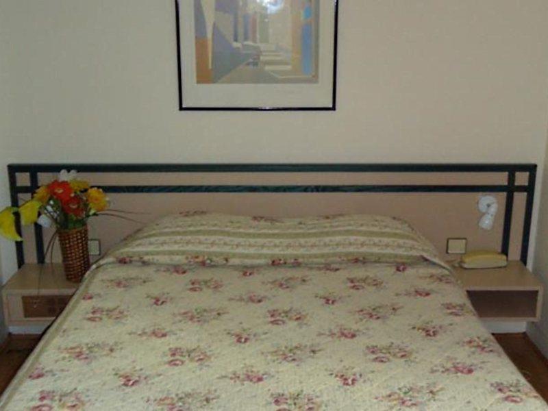 Hipotel Paris Belgrand Mairie Du 20Eme Dış mekan fotoğraf